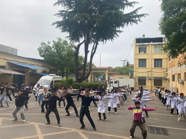 【五一特刊】寧陽(yáng)一滕醫(yī)藥公司“慶五一、迎五四”趣味運(yùn)動(dòng)會(huì)、職工座談會(huì)圓滿成功
